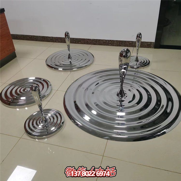 不銹鋼景觀雕塑為您的廣場(chǎng)、園林增添美麗的景觀