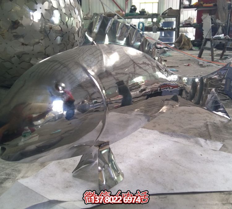 鏡面大型水景擺件魚(yú)雕塑