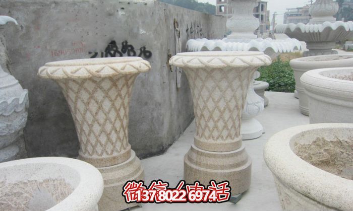 聚焦傳統(tǒng)文化，打造完美的自然景觀——大理石花籃花盆雕塑系列