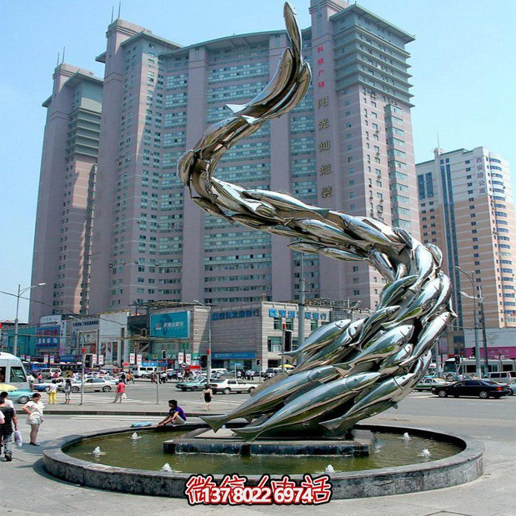 大型水景觀雕塑，螺旋游水魚群擺放