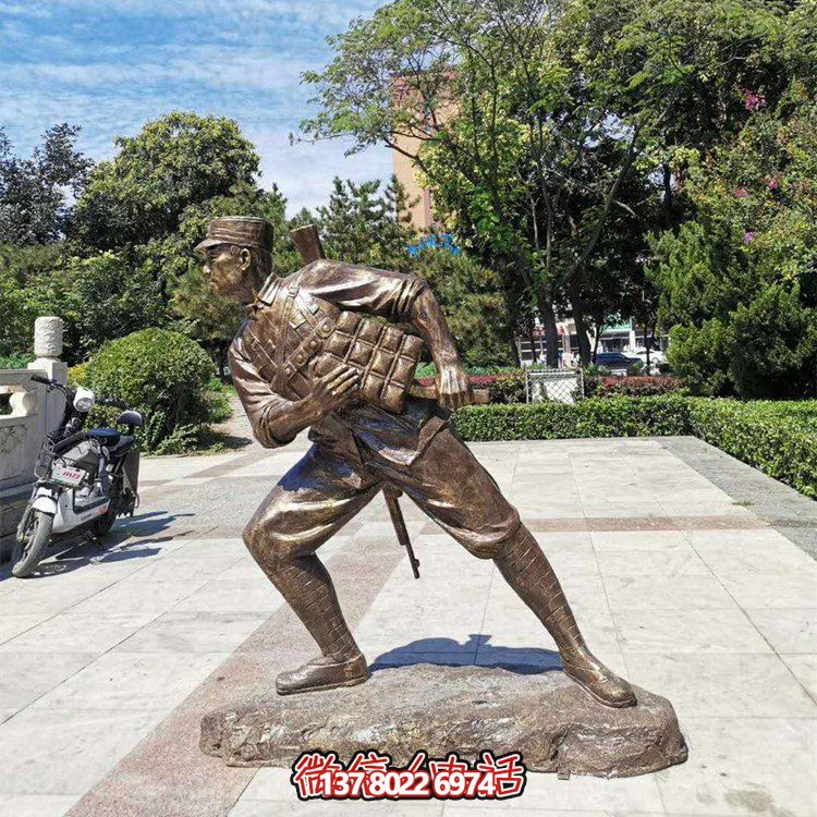 沖鋒，仿銅戰(zhàn)士雕塑——玻璃鋼的藝術(shù)之作