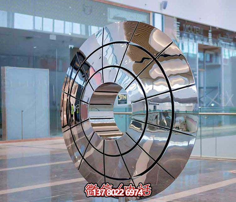 不銹鋼雕塑傘狀圓環(huán)，創(chuàng)意裝點(diǎn)商廈鏡面