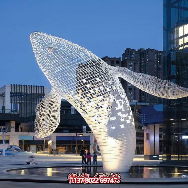 精美的大型不銹鋼網(wǎng)格鯨魚(yú)雕塑，綴點(diǎn)你的戶外空間