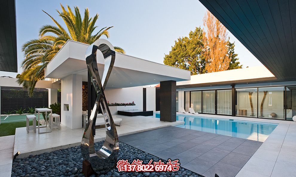 時尚景觀不銹鋼創(chuàng)意泳池