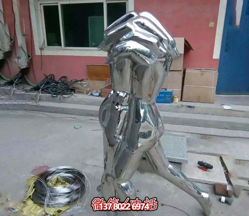 公園商場(chǎng)戶(hù)外拋光抽象不銹鋼手型雕塑