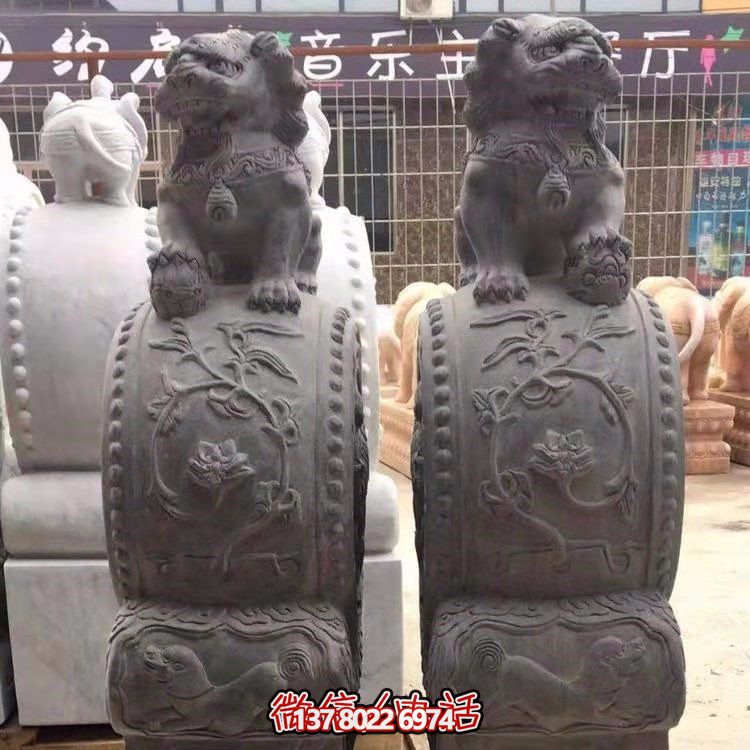 庭院飯店門口鎮(zhèn)宅浮雕一對獅子抱鼓石雕塑